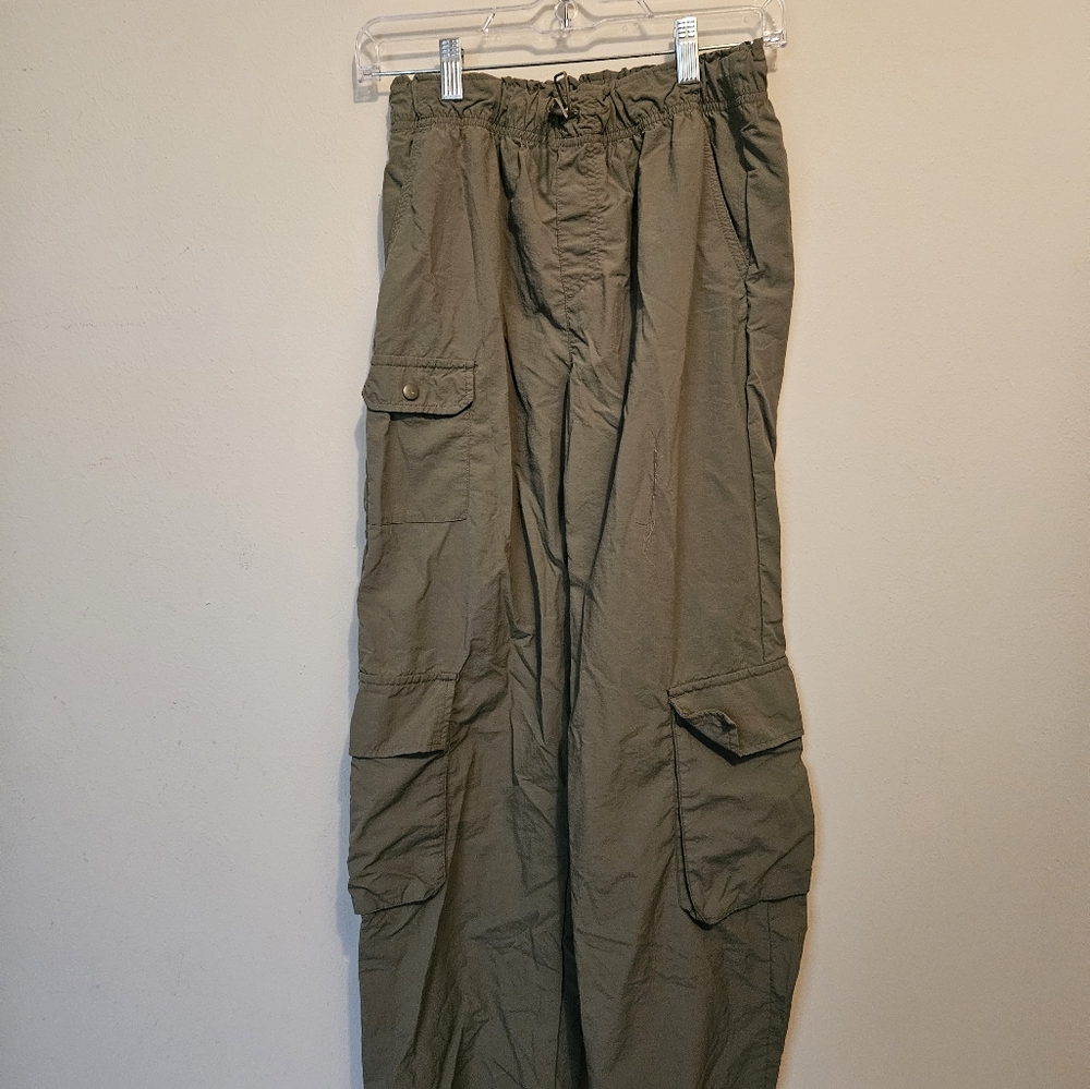 Women's Olive Cargo Pants